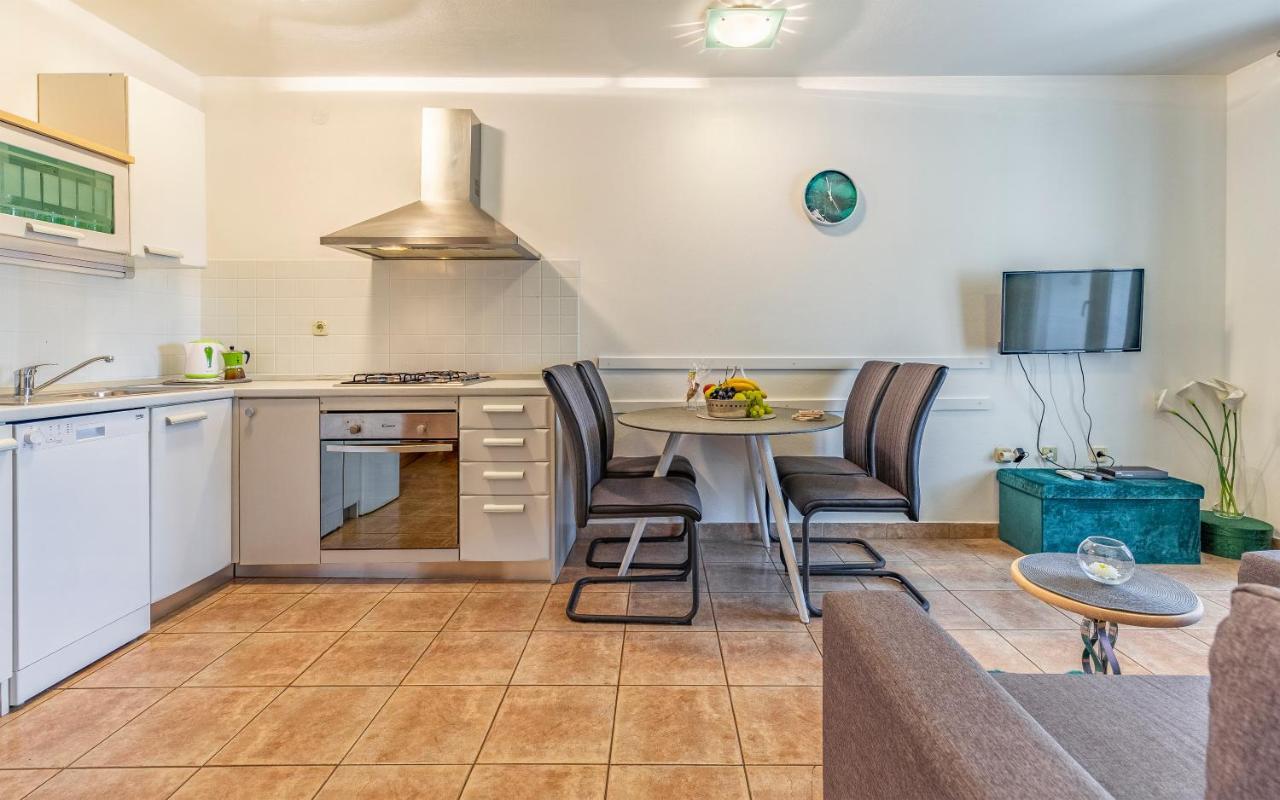 Olga'S Place-New Apartment 200 Mt From The Sea PUY Exterior foto
